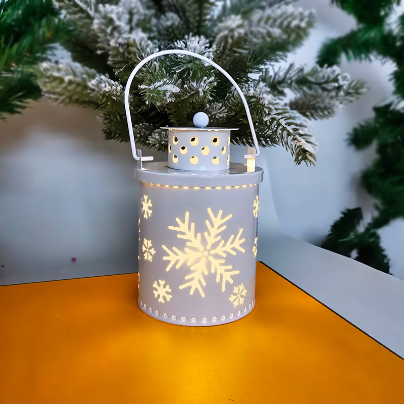 LED Christmas Candle Lantern – Vintage Holiday Decoration Light for Table & Mantel Display